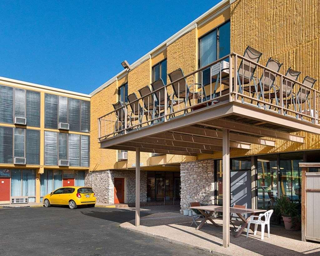 Econo Lodge Сан Анджело Экстерьер фото