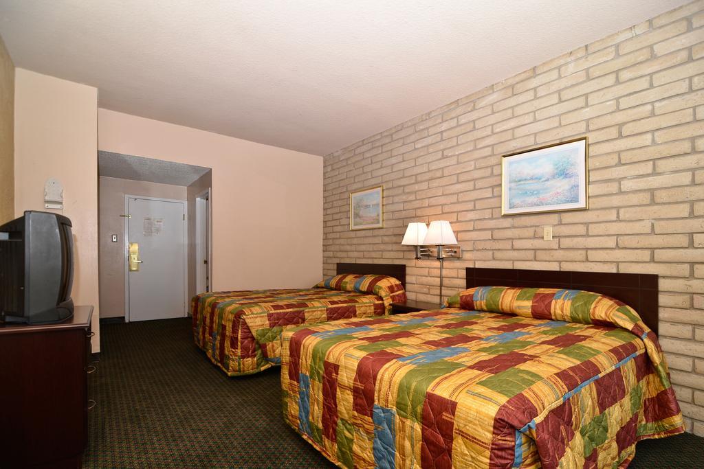 Econo Lodge Сан Анджело Экстерьер фото
