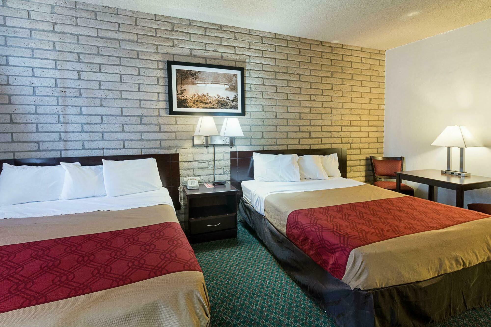 Econo Lodge Сан Анджело Экстерьер фото
